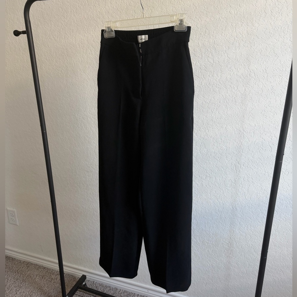 Aritzia - Wilfred Black Women's Trousers